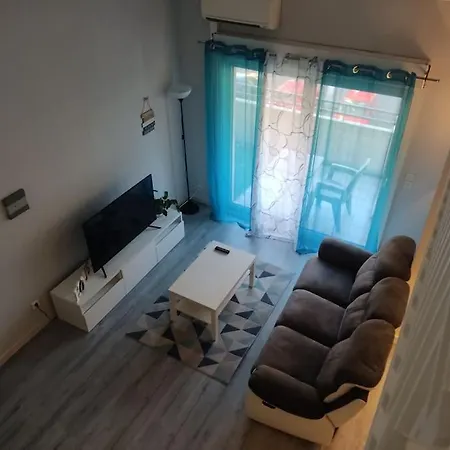 Joli Dans Quartier Calme De *