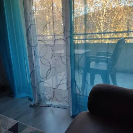 Joli Dans Quartier Calme De Perpignan