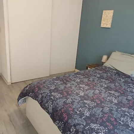 Joli Dans Quartier Calme De Περπινιάν