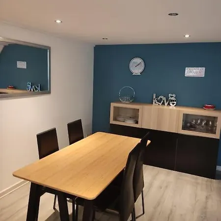 Διαμέρισμα Joli Dans Quartier Calme De Περπινιάν