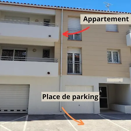 Joli Dans Quartier Calme De