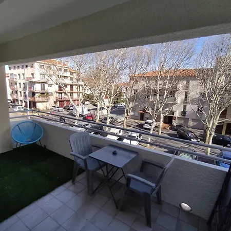 Joli Dans Quartier Calme De * Перпиньан