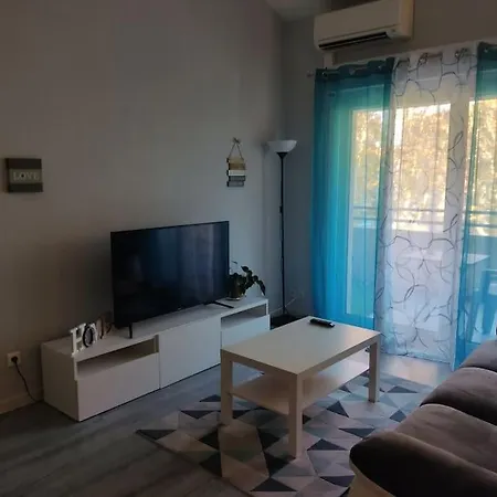 Apartament Joli Dans Quartier Calme De