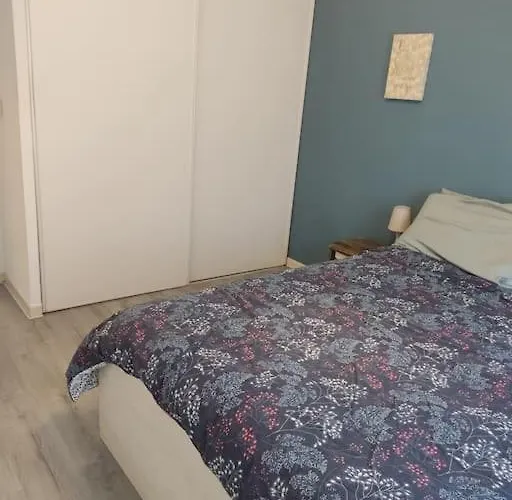 Joli Dans Quartier Calme De Perpignan