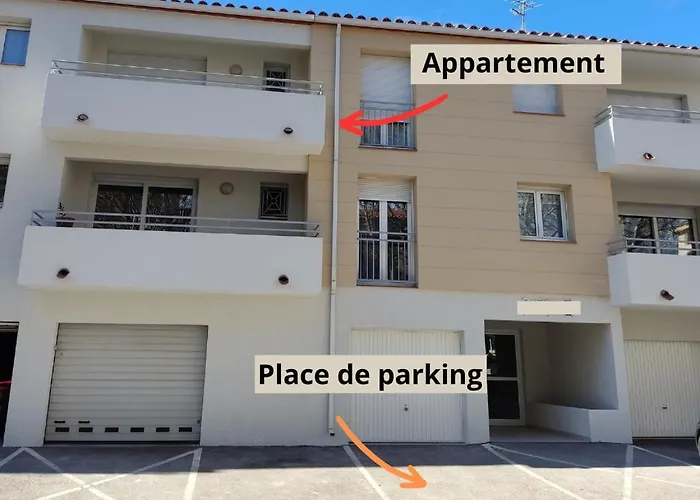 Joli Dans Quartier Calme De