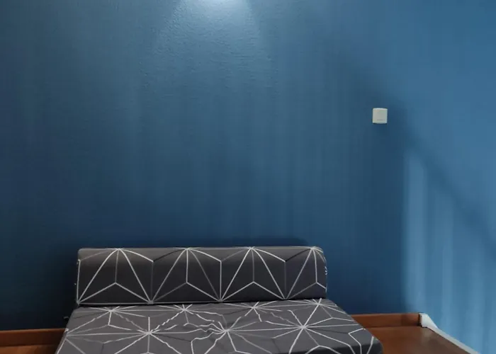 Joli Dans Quartier Calme De Appartement *