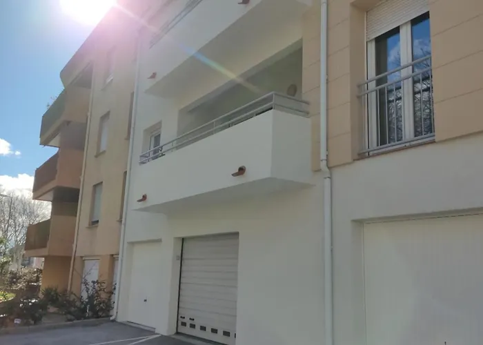 Appartamento Joli Dans Quartier Calme De *